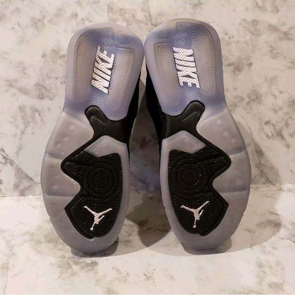 Nike Air Jordan Point Lane Youth size 4.5 - Picture 8 of 8